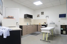 HAGONDANGE (57),PROCHE DE LA GARE ET EN CENTRE VILLE, PLATEAU MEDICAL DE 156 M2  OU POUR AUTRES PROFESSIONS LIBERALES + PARKINGS PRIVATIFS