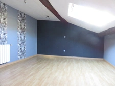 SAINT JULIEN LES GORZE (54), IDEAL FAMILLE NOMBREUSE, REGROUPEMENT DE DEUX MAISONS DISPOSANT DE 6 CHAMBRES + UN JARDIN