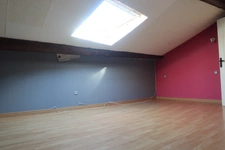SAINT JULIEN LES GORZE (54), IDEAL FAMILLE NOMBREUSE, REGROUPEMENT DE DEUX MAISONS DISPOSANT DE 6 CHAMBRES + UN JARDIN