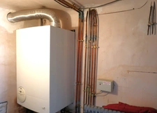 KOENIGSMACKER, PROCHE CENTRALE DE CATTENOM IDEAL POUR DE LA COLOCATION, MAISON DE 123 M2 A RENOVER AVEC 2 GARAGES