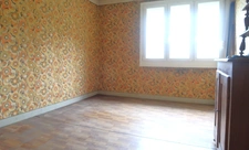 KOENIGSMACKER, PROCHE CENTRALE DE CATTENOM IDEAL POUR DE LA COLOCATION, MAISON DE 123 M2 A RENOVER AVEC 2 GARAGES