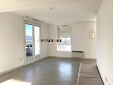 LONGWY, ENSEMBLE IMMOBILIER COMPRENANT 12 APPARTEMENTS + 1 LOCAL COMMERCIAL - D EXCELLENTS DIAGNOSTICS
