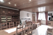 CATTENOM, PROCHE DU LUXEMBOURG, JOLIE MAISON SUR 11 ARES  AVEC 3 CHAMBRES + JARDIN + GARAGE + DE NOMBREUSES PLACES DE PARKING PRIVATIVES + DEPENDANCE DE 60 M²