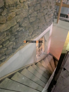 LONGWY HAUT, PROCHE DES FRONTIERES, BEL APPARTEMENT ANCIEN DE 134 M² + GRANDES COMBLES AMENAGEABLES + CAVE 