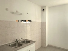 LONGWY, ENSEMBLE IMMOBILIER COMPRENANT 12 APPARTEMENTS + 1 LOCAL COMMERCIAL - D EXCELLENTS DIAGNOSTICS