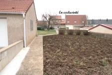 CATTENOM, PROCHE DU LUXEMBOURG, JOLIE MAISON SUR 11 ARES  AVEC 3 CHAMBRES + JARDIN + GARAGE + DE NOMBREUSES PLACES DE PARKING PRIVATIVES + DEPENDANCE DE 60 M²