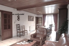 CATTENOM, PROCHE DU LUXEMBOURG, JOLIE MAISON SUR 11 ARES  AVEC 3 CHAMBRES + JARDIN + GARAGE + DE NOMBREUSES PLACES DE PARKING PRIVATIVES + DEPENDANCE DE 60 M²