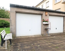 THIONVILLE, IDEAL INVESTISSEUR, MAISON DE VILLE AVEC 3 APPARTEMENTS + 2 GARAGES + CAVES + BUANDERIES + JARDIN 