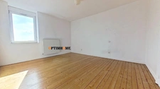 LONGWY HAUT, PROCHE DES FRONTIERES, BEL APPARTEMENT ANCIEN DE 134 M² + GRANDES COMBLES AMENAGEABLES + CAVE 