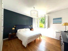 ESPRIT MAISON -TRIPLEX FAMILIAL AVEC JARDIN – PETITE RÉSIDENCE ARBORÉE SAINT GERMAIN EN LAYE