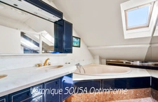 Emplacement recherché – Duplex dernier étage, jardin partagé et fort potentiel SAINT GERMAIN EN LAYE 