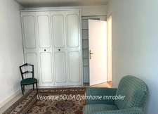 Appartement à vendre grand 2 pièces avec ascenseur à renover