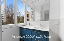 Beau 2/3 pièces rénové  avec ascenseur