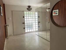 Maison d’architecte dans  un domaine privé aux portes de Saint-Germain-en-Laye