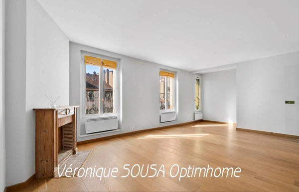 Emplacement recherché – Duplex dernier étage, jardin partagé et fort potentiel SAINT GERMAIN EN LAYE 