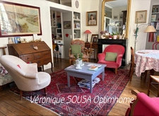 UNE ADRESSE PLEINE DE CHARME À 5 MINUTES DU CENTRE-VILLE