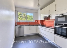 Appartement lumineux dans un environnement résidentiel