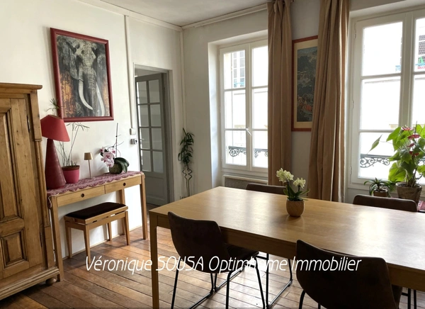 Appartement ancien de 6 pièces en hyper centre
