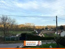 🏡  MAISON FAMILIALE AU CALME - VALLEE DE L'EURE - COMMODITES A PIED – SOUS-SOL TOTAL – CADRE VERDOYANT 