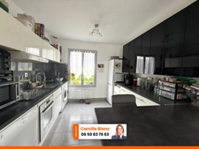 Maison 2 chambres sans travaux - Garage - Terrain 606 m² -  5 min MAINTENON 