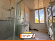 Ensemble immobilier commerce + maison d'habitation