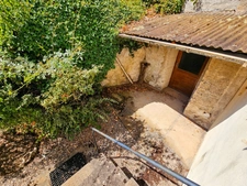 Maison à vendre 7 pièces - 180 m² - Extérieurs - 2 garages à VERTAIZON (63)