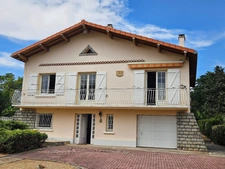 Maison 160 m² hab - 5 pièces - Grand sous sol - Terrain - Vertaizon 