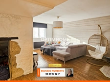 AGREABLE MAISON DE CARACTERE +TERRASSE + GARAGE 