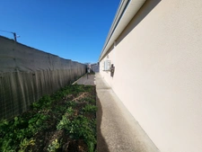 VILLA PLAIN PIED - 94 M² - TERRAIN - GARAGE - 25 MIN DE CLERMONT FERRAND EST - VERTAIZON-CHIGNAT 