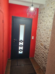 CHALEUREUSE MAISON DE VILLAGE + GARAGE + TERRASSE