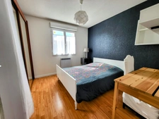 VILLA PLAIN PIED - 94 M² - TERRAIN - GARAGE - 25 MIN DE CLERMONT FERRAND EST - VERTAIZON-CHIGNAT 