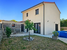 Maison récente avec jardin – 3 chambres + bureau – Chauriat – Parcelle de 451 m²