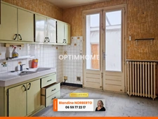 Maison à vendre 7 pièces - 180 m² - Extérieurs - 2 garages à VERTAIZON (63)