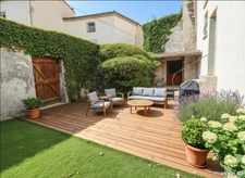 Maison à vendre 7 pièces - 180 m² - Extérieurs - 2 garages à VERTAIZON (63)
