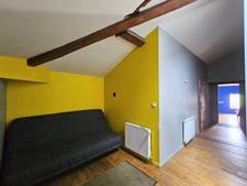 Maison 176 m² habitables - jardin - cour - grange  CHAURIAT (63)