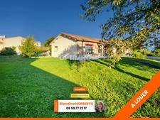 MAGNIFIQUE VILLA DE PLAIN PIED DE 140 M² A LOUER A SAINT JULIEN DE COPPEL 63160