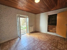 Maison de village - Extérieur - Beau potentiel 