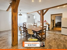 AGREABLE MAISON DE CARACTERE +TERRASSE + GARAGE 