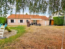Maison de plain-pied T5 130 m² à Vertaizon