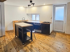 Maison de village rénovée 80 m² + garage à Mur sur Allier - Dallet