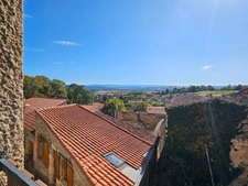 CHALEUREUSE MAISON DE VILLAGE + GARAGE + TERRASSE
