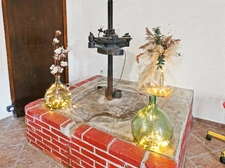Maison vigneronne rénovée avec cachet – 3 chambres – Terrasse + dépendances – Chauriat