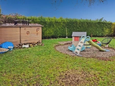 Maison de plain-pied T5 130 m² à Vertaizon