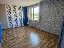 CHALEUREUSE MAISON DE VILLAGE + GARAGE + TERRASSE
