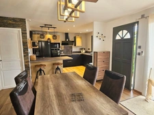 Maison de plain-pied T5 130 m² à Vertaizon