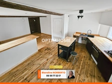 Maison de village rénovée 80 m² + garage à Mur sur Allier - Dallet