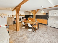 AGREABLE MAISON DE CARACTERE +TERRASSE + GARAGE 