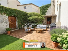 Maison à vendre 7 pièces - 180 m² - Extérieurs - 2 garages à VERTAIZON (63)