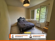 Maison à vendre -4 chambres- - Grands garages - Piscine - terrain de 1 022 m2 - MUR SUR ALLIER (63115)