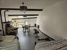 Maison de bourg -88m2 - 3 pièces - petite terrasse -   BEAUMONT (63110)
